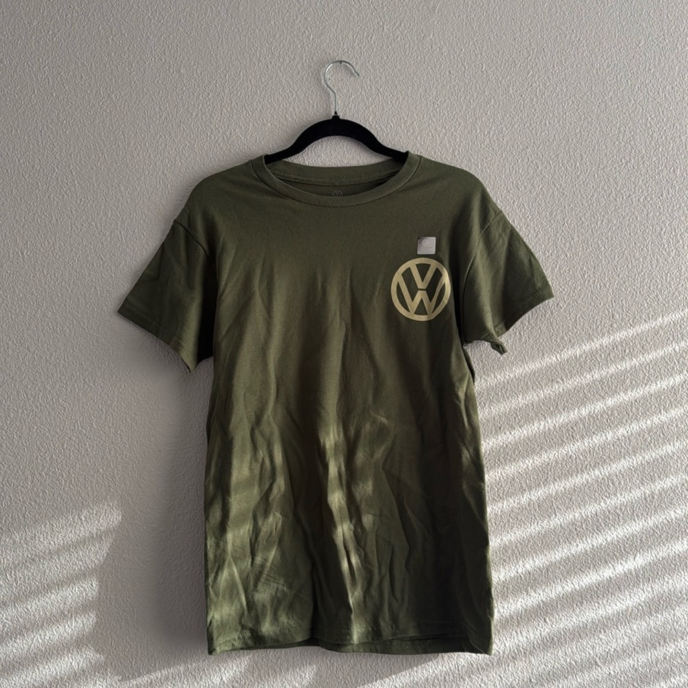 Volkswagen Official Licensed VW Bigfoot Bus Van Men’s Size S Shirt New